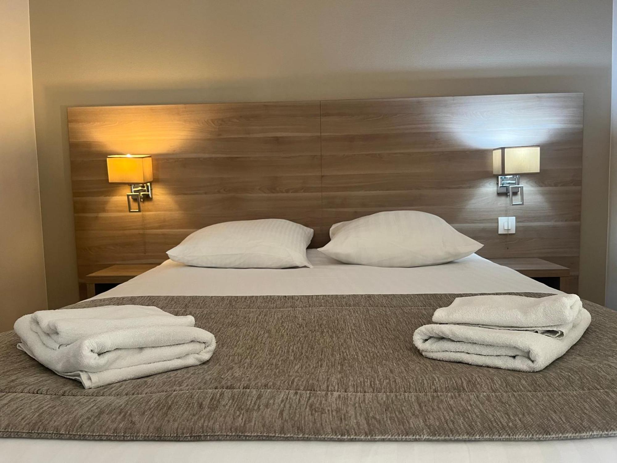Hotel Le Roosevelt Givet Eksteriør billede